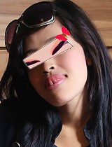 free asian gallery 20 yr old streetgirl with...